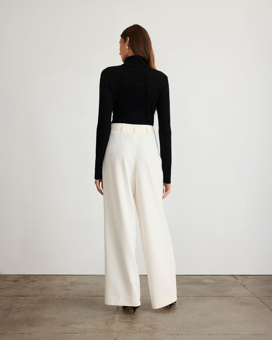 Kayden_Knit_Black_039_copy_108